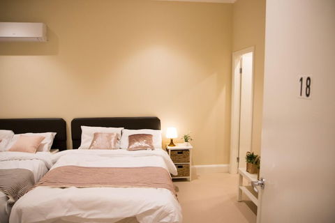 T & M HOUSE - Kingaroy Accommodation 1