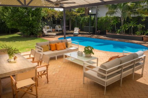 The Kinninmont House - Kingaroy Accommodation 0