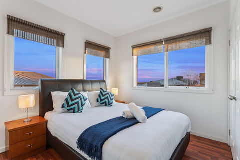 City Condo - Melbourne - Kingaroy Accommodation 4
