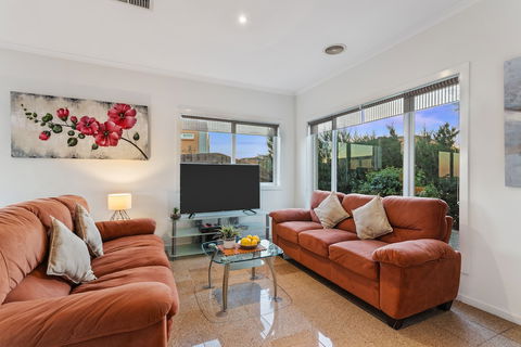City Condo - Melbourne - Kingaroy Accommodation 3