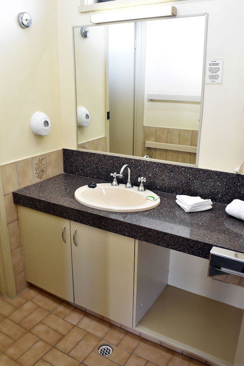River Motel - Kingaroy Accommodation 5