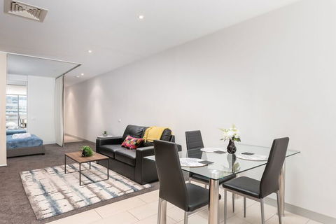 CityLights Apartments - Kingaroy Accommodation 3