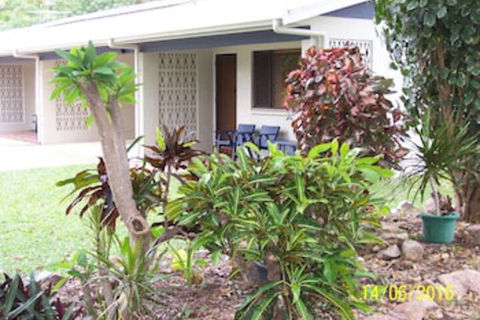 Magnetic Retreat Holiday Units - Kingaroy Accommodation 0