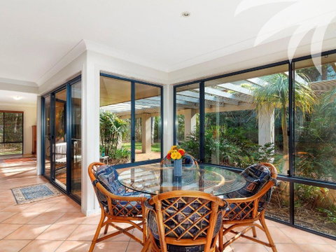 Clarke House - Kingaroy Accommodation 3