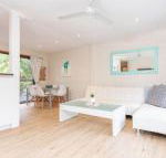 Corals at Elizabeth Beach - Kingaroy Accommodation