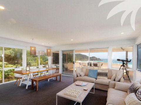 Ningaloo Formerly Willows House - Kingaroy Accommodation 1