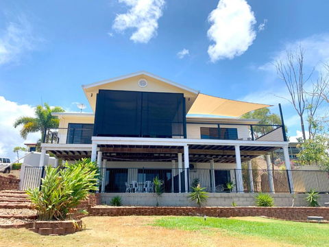 Hydeaway Retreat Beach House Hydeaway Bay - Kingaroy Accommodation 3