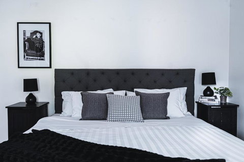 Station Masters House - Kingaroy Accommodation 1