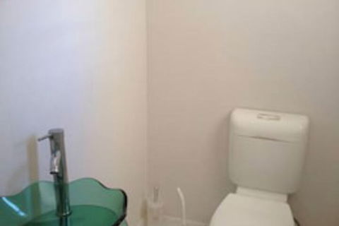 The Beach House - Kingaroy Accommodation 1