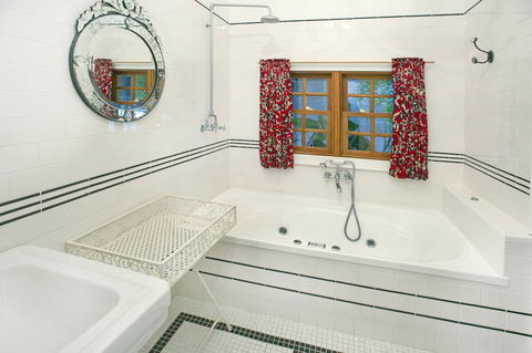TRANQUILO BEACH HOUSE - Kingaroy Accommodation 6