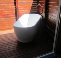 Yurt by Sea - Kingaroy Accommodation