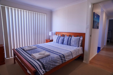 Golf And Beach Retreat - Kingaroy Accommodation 5