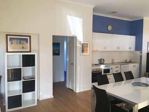 Golf And Beach Retreat - Kingaroy Accommodation 2