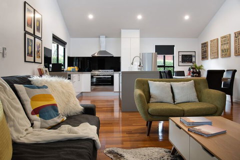 Gorge Vue On Main - Kingaroy Accommodation 3