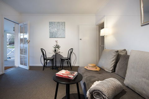 Lake Daylesford Apartments 7 - Kingaroy Accommodation 6