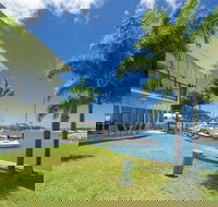 Magnetic Docks Townhouse 1 - Kingaroy Accommodation