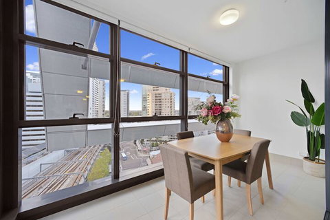 HomeHotel Walking To Trains Westfield & Cinema - Kingaroy Accommodation 2