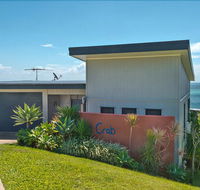 Blue Crab Beach House - Kingaroy Accommodation