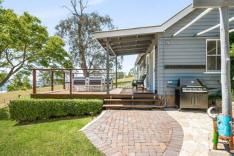 Hollow Tree Farm - Peace And Quiet On 30 Acres Right In Toowoomba - Kingaroy Accommodation 0