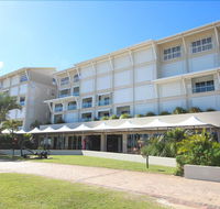 Deep Blue 14 - Kingaroy Accommodation