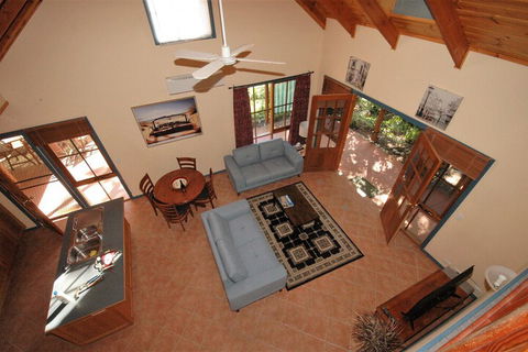 Garden Cottage Beechworth - Kingaroy Accommodation 5