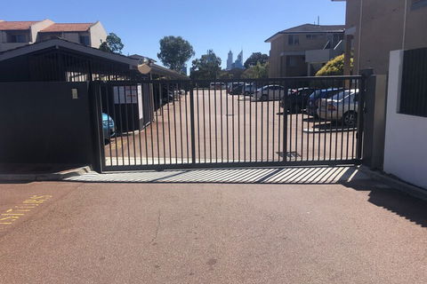 South Perth 2 Bedrooms Apartment - Kingaroy Accommodation 1