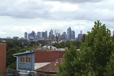Essendon Sub Penthouse On Napier - Kingaroy Accommodation 2