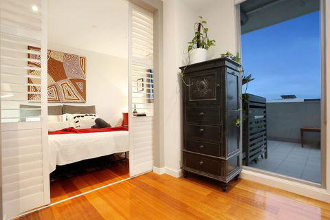 Essendon Sub Penthouse On Napier - Kingaroy Accommodation 6