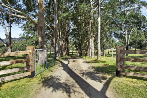 Azaltie - Kingaroy Accommodation 6
