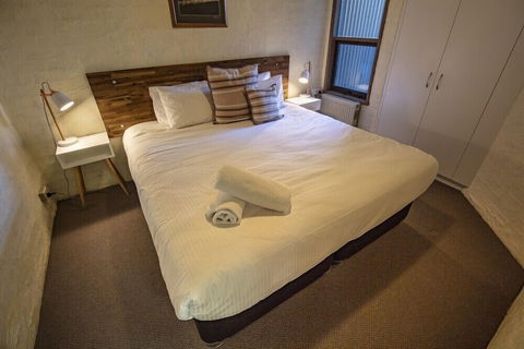 Snowgums 07 - Kingaroy Accommodation 4