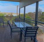 Longbeach House - Kingaroy Accommodation