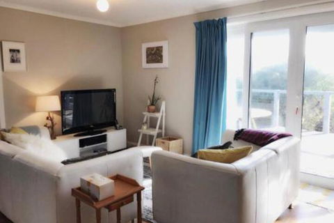 Magic Beach Cottage - Kingaroy Accommodation 0