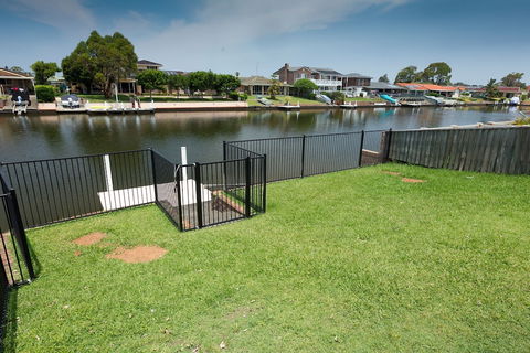 Lake House On Elouera - Kingaroy Accommodation 0