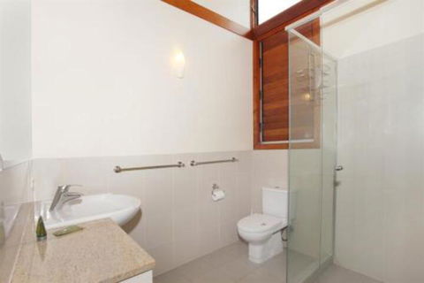 18 Northbeach Place Mudjimba Beach Pet Friendly Linen Included WIFI - Kingaroy Accommodation 3