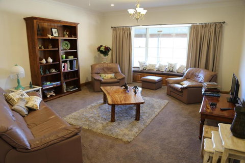 BellbirdHill Bed & Breakfast - Kingaroy Accommodation 3