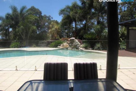 Takura Heights Modern Country Apartment With Pool Access - Kingaroy Accommodation 4