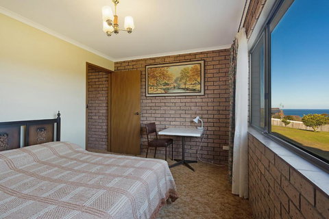 Grandview Apartment Ocean Views - Kingaroy Accommodation 2