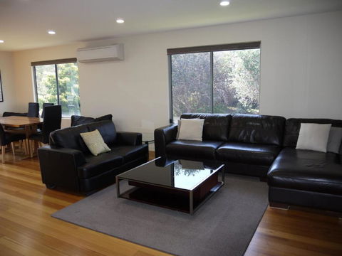 Luxury Near Old Pier Beach - Kingaroy Accommodation 3