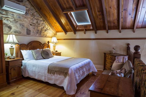 Clare Valley Heritage Retreat - Kingaroy Accommodation 6