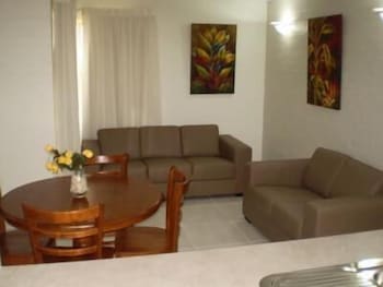 Bargara Shoreline Serviced Apartments - Kingaroy Accommodation 2