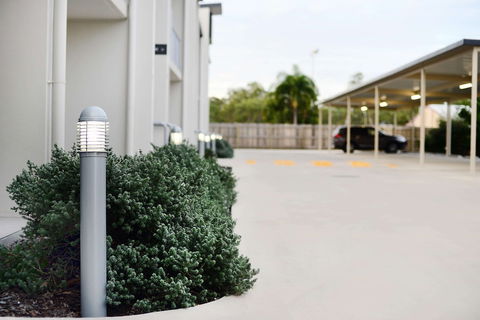 Oaks Middlemount Suites - Kingaroy Accommodation 0