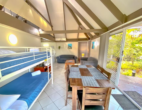 Kellys Beach Resort - Kingaroy Accommodation 4