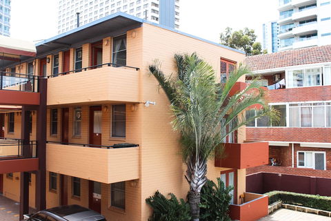 City Waters Perth - Kingaroy Accommodation 3