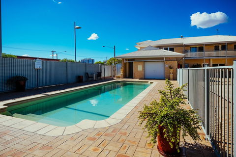 Club Motor Inn - Kingaroy Accommodation 3