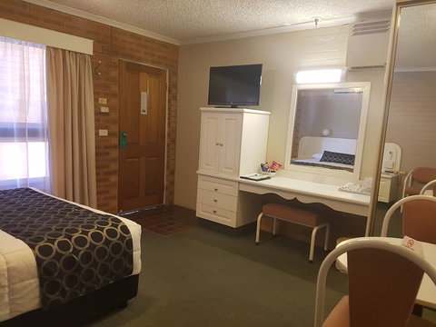 Cousins Motor Inn - Kingaroy Accommodation 4