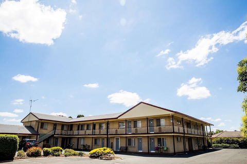 Lilac City Motor Inn & Steakhouse - Kingaroy Accommodation 3