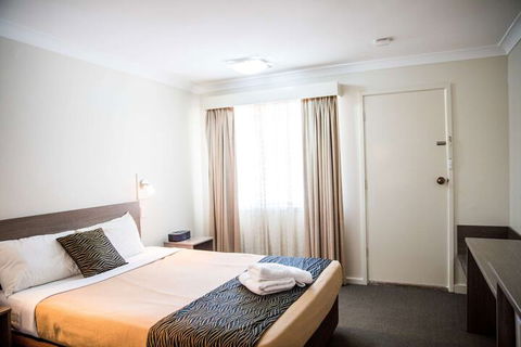 Lilac City Motor Inn & Steakhouse - Kingaroy Accommodation 6