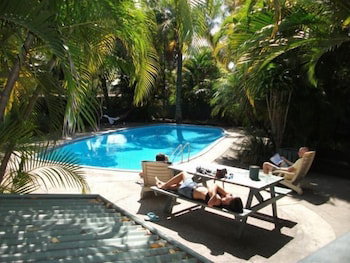 Nomads Noosa Backpackers Hostel - Kingaroy Accommodation 4