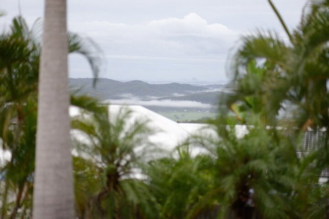 Ninderry Manor Luxury Retreat - Kingaroy Accommodation 1