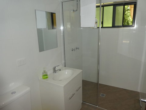 The Summit Rainforest Retreat - Kingaroy Accommodation 6